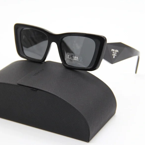 NEW PRADA CAT EYE SUNGLASSES PR08YS 1AB5S0 NEW EYEWEAR PRADA SPR 08Y BLACK - Picture 2 of 13